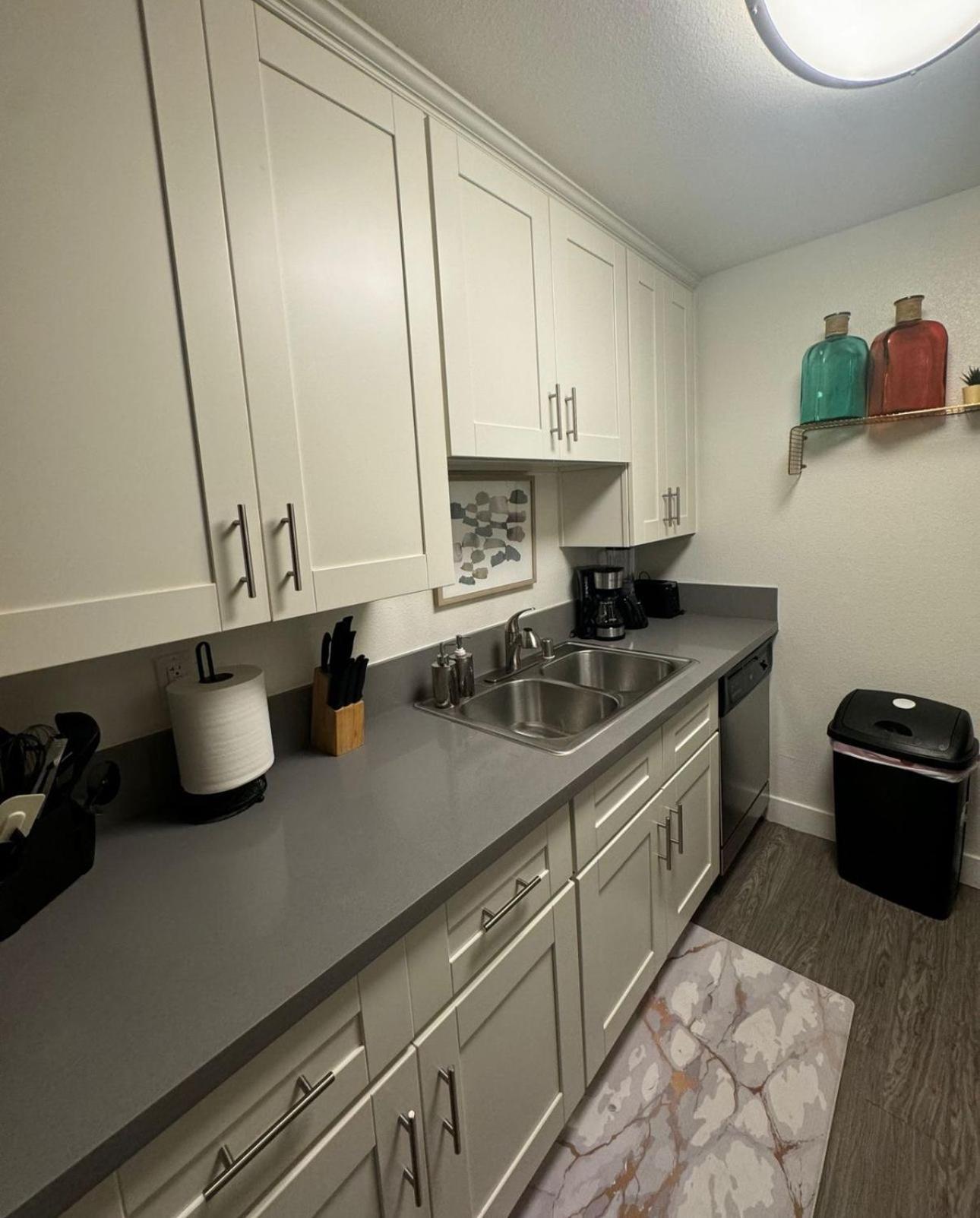 Luxury One Bedroom Apartments Free Parking&Pool Los Angeles Exterior photo